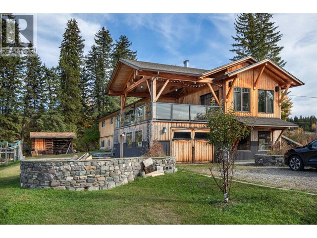 1325 Chimney Valley Road, Williams Lake