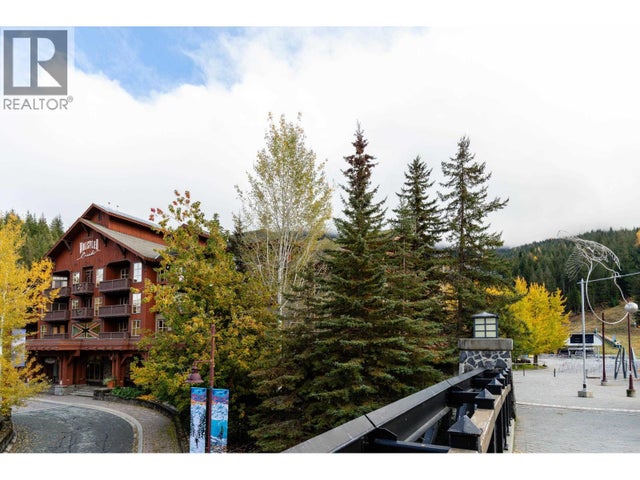 315b 2036 London Lane, Whistler