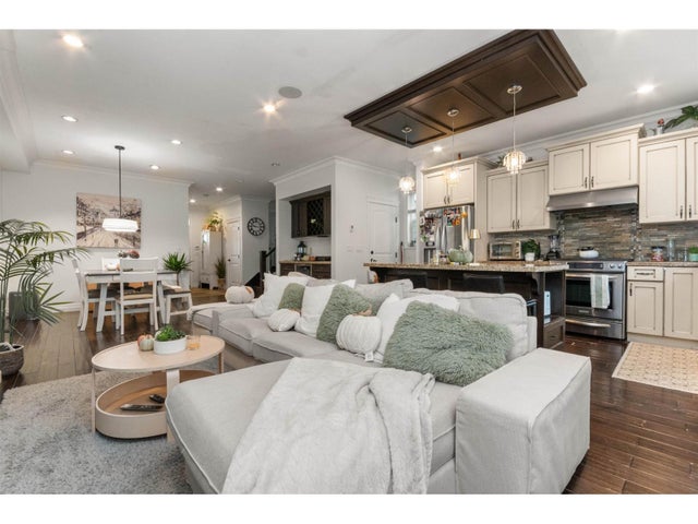 17394 2nd Avenue, Surrey