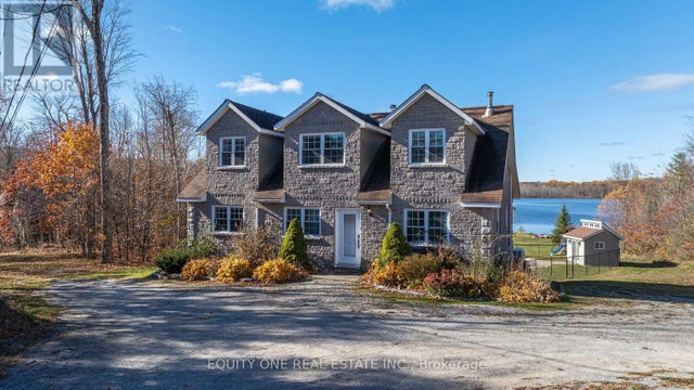 1099c Polar Bear Lane, Frontenac (frontenac Centre)