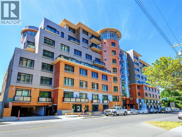 818 1029 View St, Victoria
