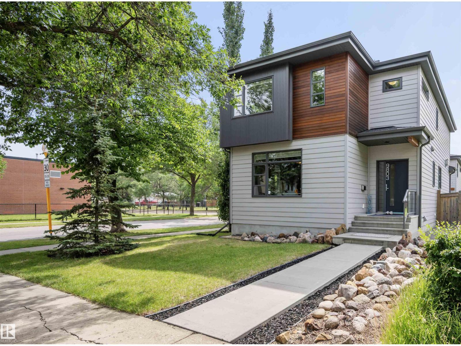 9803 74 Av Nw, Edmonton