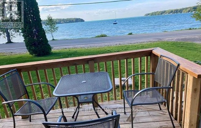 2858 Lakeshore Road E, Oro-Medonte