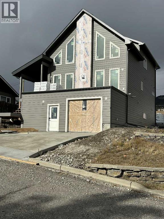 8305 18 Avenue, Coleman