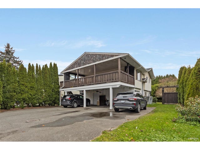 5009 208 Street, Langley