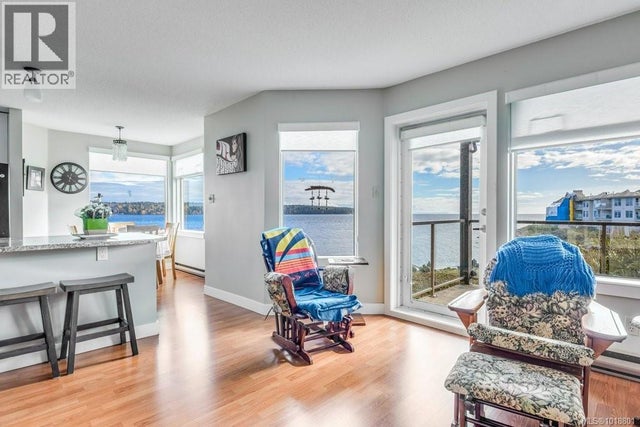 1204 27 Island Hwy S, Campbell River