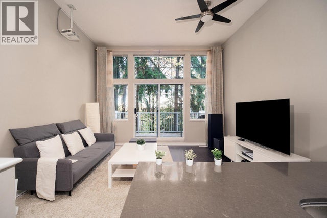 1 3586 Rainier Place, Vancouver