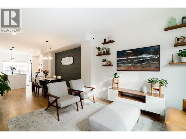 2834 Hope Street, Port Moody