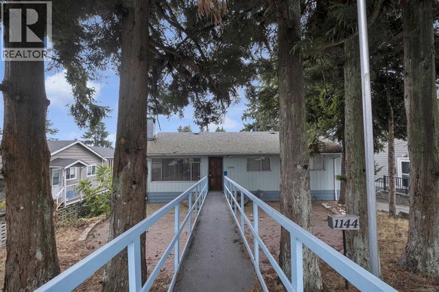 1144 Rochester Avenue, Coquitlam