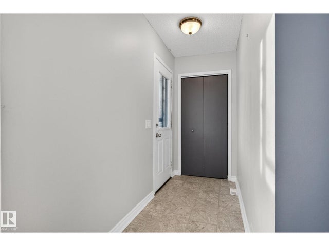 17204 96 St Nw, Edmonton