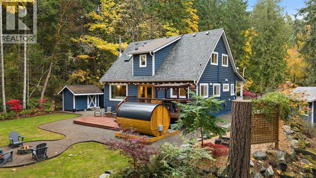 1409 Hillgrove Rd, North Saanich