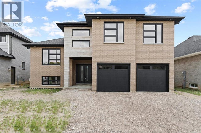 2474 Partington Avenue, Windsor