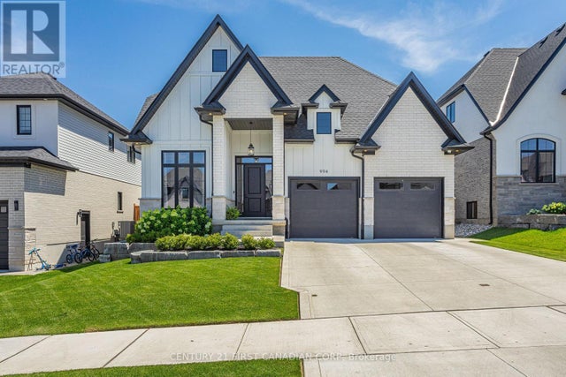 994 Riverbend Road, London South (south A)