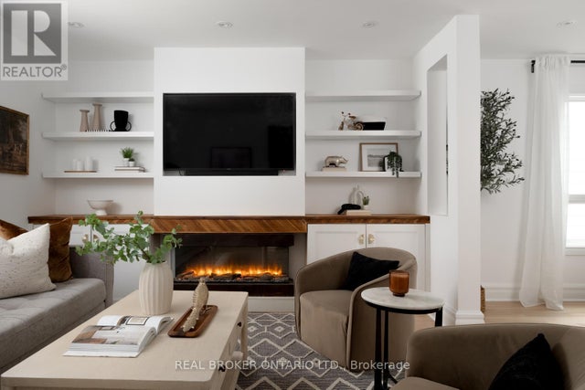 21 Stephenson Avenue, Toronto (east End-Danforth)