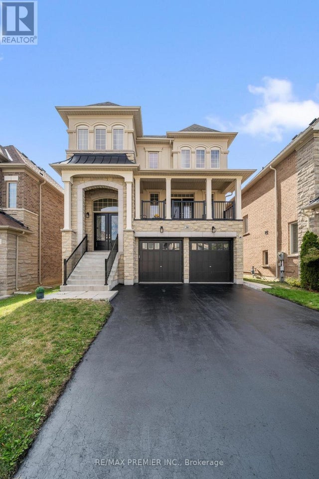 30 Bannockburn Drive, Vaughan (vellore Village)