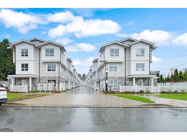 11 8181 135a Street, Surrey