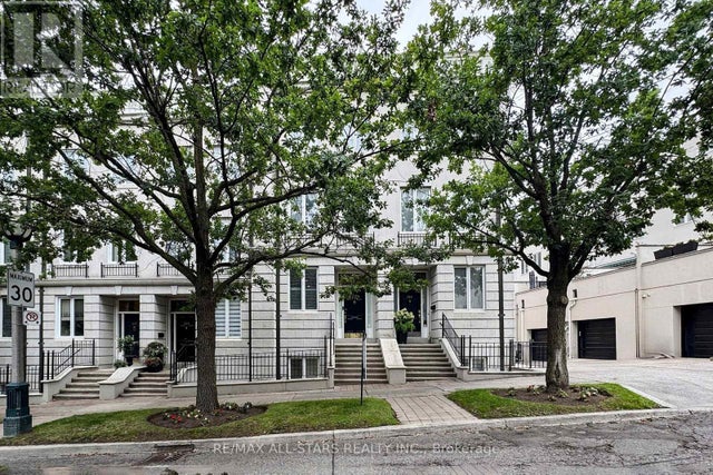 246 Walmer Road, Toronto (casa Loma)