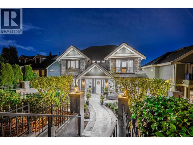 559 E 4th Street, North Vancouver