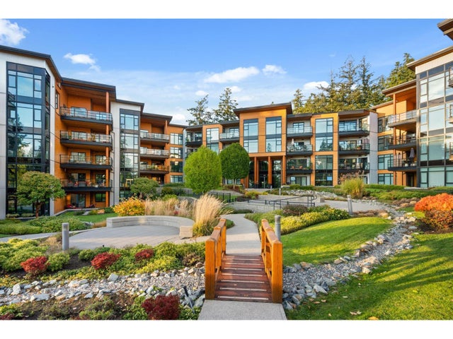 413 14855 Thrift Avenue, White Rock