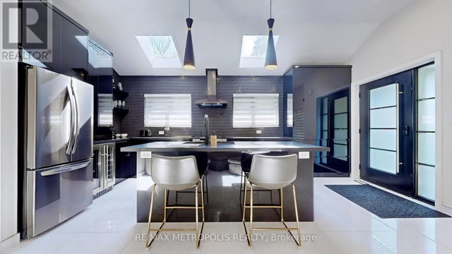 640 Lansdowne Drive, Oshawa (eastdale)