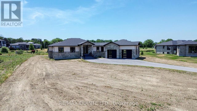 76 Navigation Drive, Prince Edward County (ameliasburg Ward)