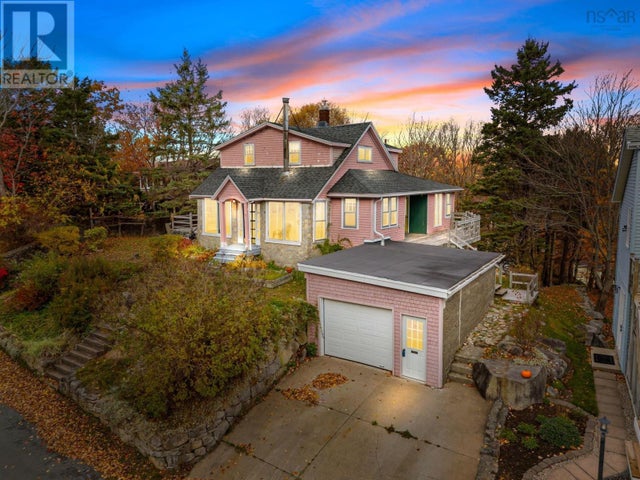 17 Idlewylde Road, Halifax