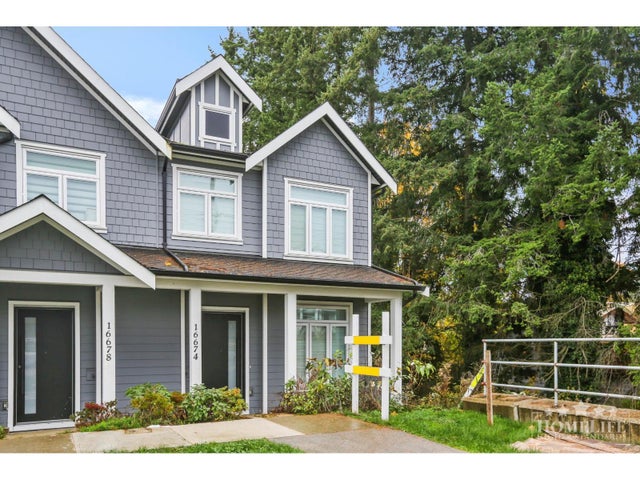 Upper House 16674 16 Avenue, Surrey