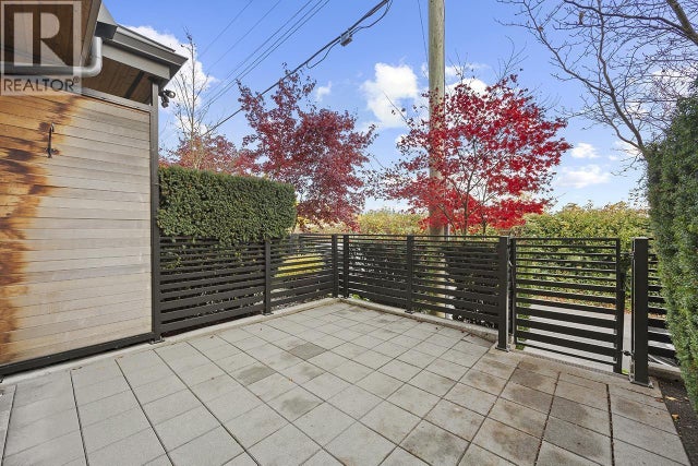 5522 Oak Street, Vancouver