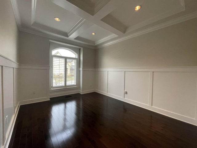 Upper Unit 16316 26a Avenue, Surrey