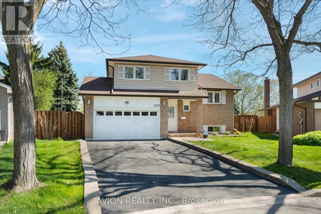 1397 Highgate Court, Oakville (fa Falgarwood)