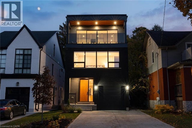 95 William Street W, Waterloo