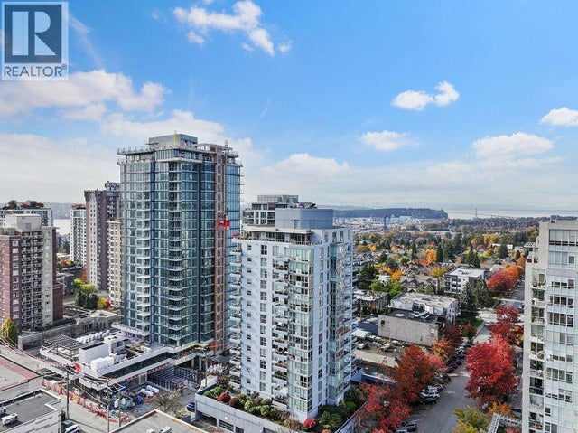 1004 121 W 16th Street, North Vancouver