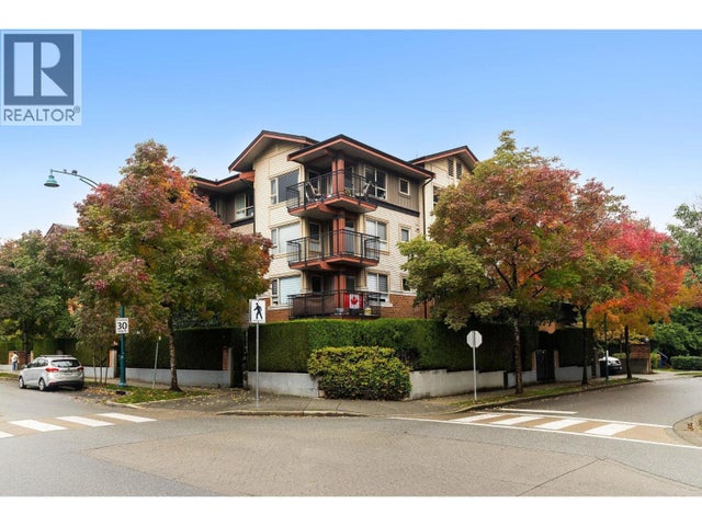 210 200 Klahanie Drive, Port Moody
