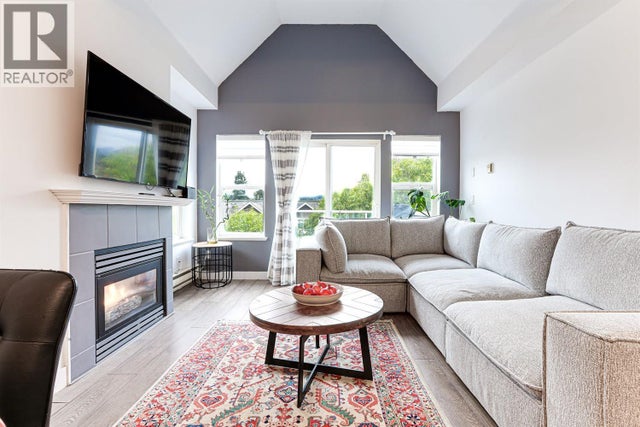 402 1558 Grant Avenue, Port Coquitlam