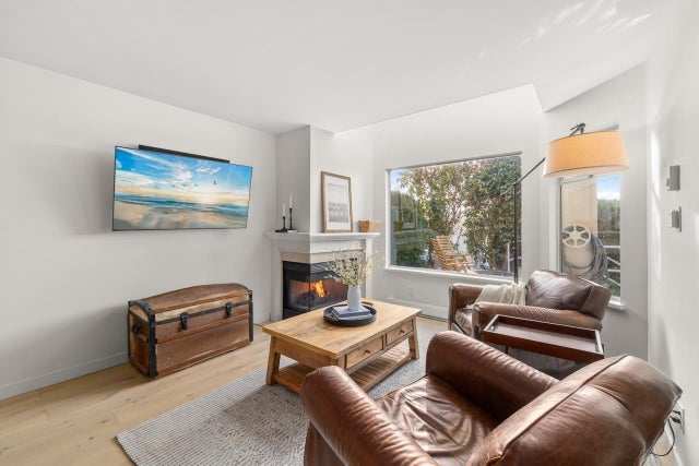 103 1225 Merklin Street, White Rock