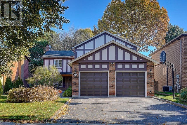 11 Elkpath Avenue, Toronto (st. Andrew-Windfields)