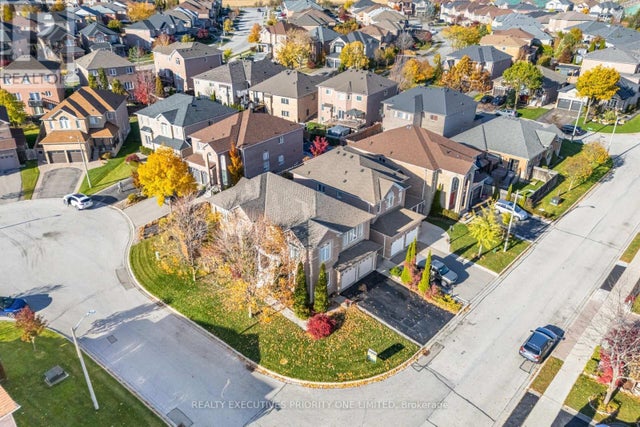 56 Regency View Heights, Vaughan