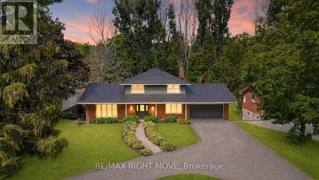 407 Bay Street, Orillia