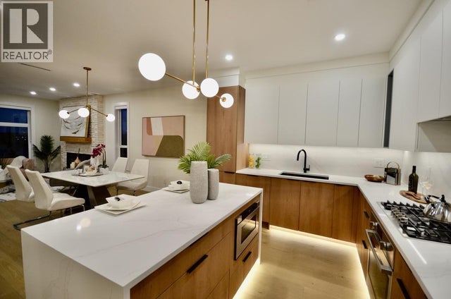 101 901 Edgar Avenue, Coquitlam