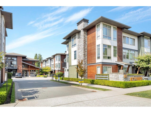10 8473 163 Street, Surrey