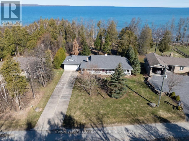 168 Queen's Bush Drive, Meaford