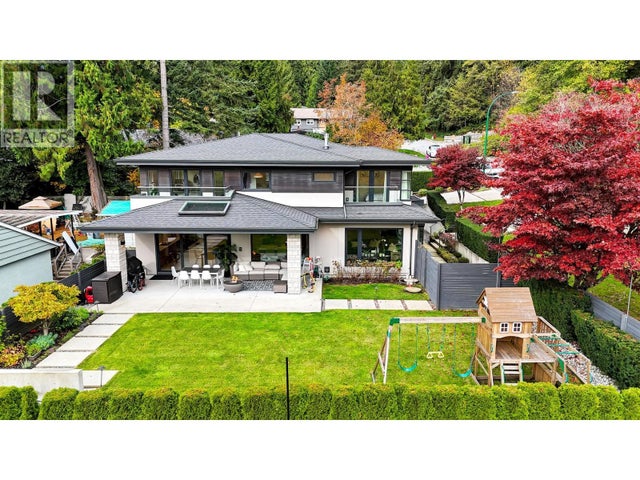 5141 Sarita Avenue, North Vancouver