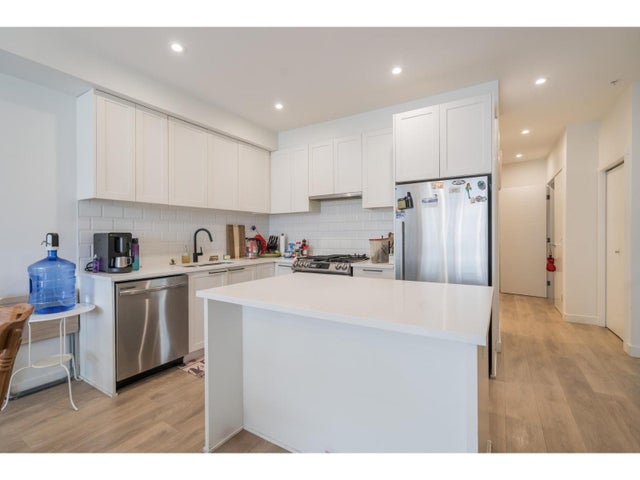 227 5415 Brydon Crescent, Langley