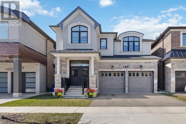 1437 Lakeport Crescent, Oakville (jm Joshua Meadows)