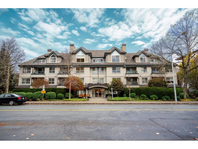 101 15325 17 Avenue, Surrey