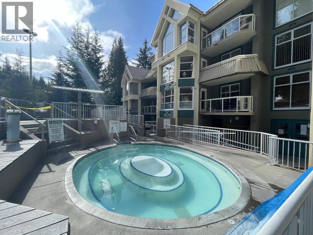 305 Wk3-4910 Spearhead Place, Whistler