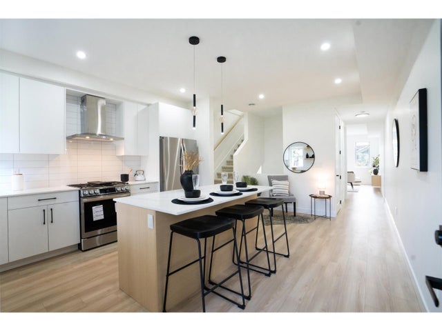 7 14311 60 Avenue, Surrey