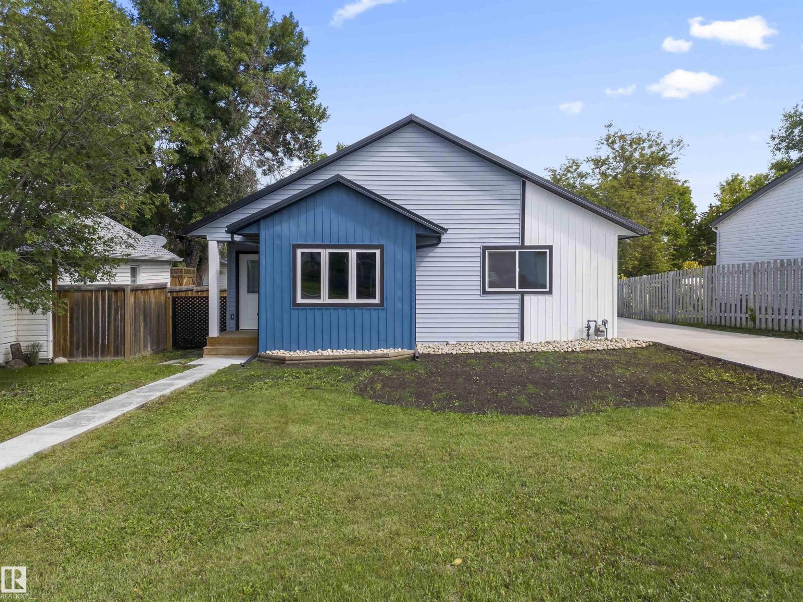 5032 55 Ave, Tofield