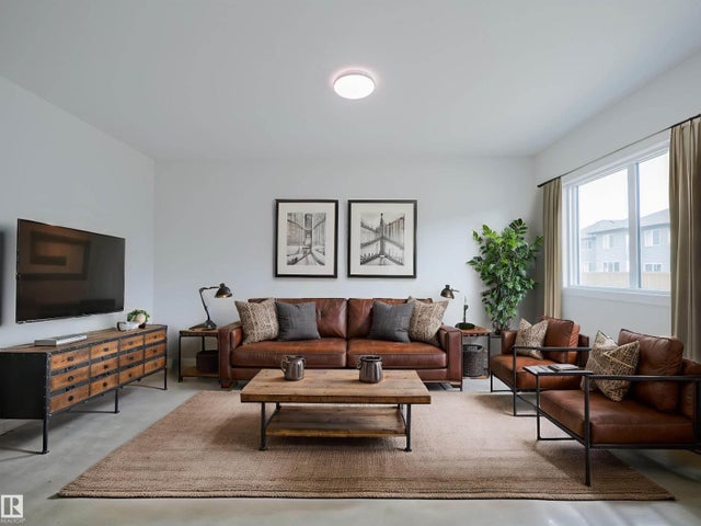 8716 224 St Nw, Edmonton