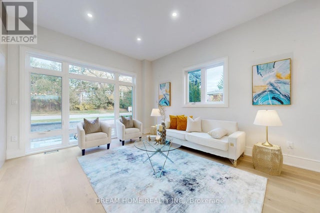 28 Scott Street, Whitby (blue Grass Meadows)